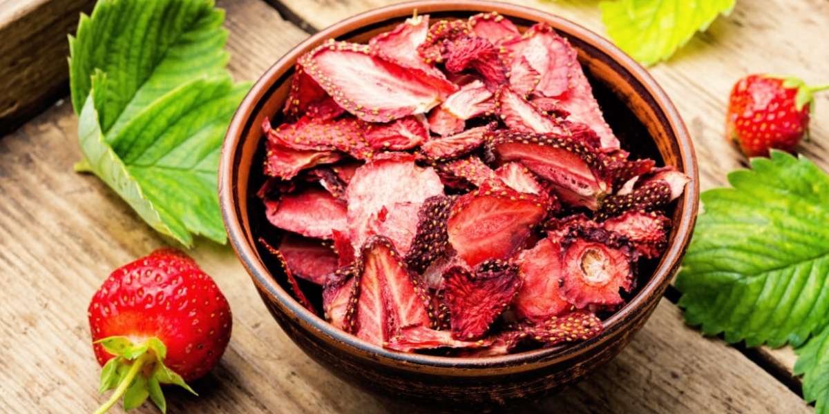 dried strawberry