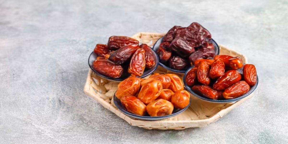 میوه خشک دشمن کم خونی